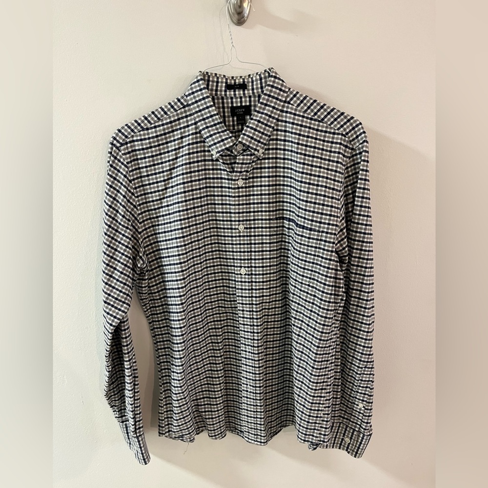 JCrew mens plaid button down - Size large, slim fit